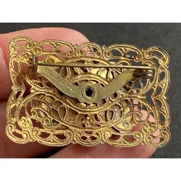 Bundle of Estate Brooches Gold Tone Monet West Germany Stones Filigree Vintage - Picture 14 of 16